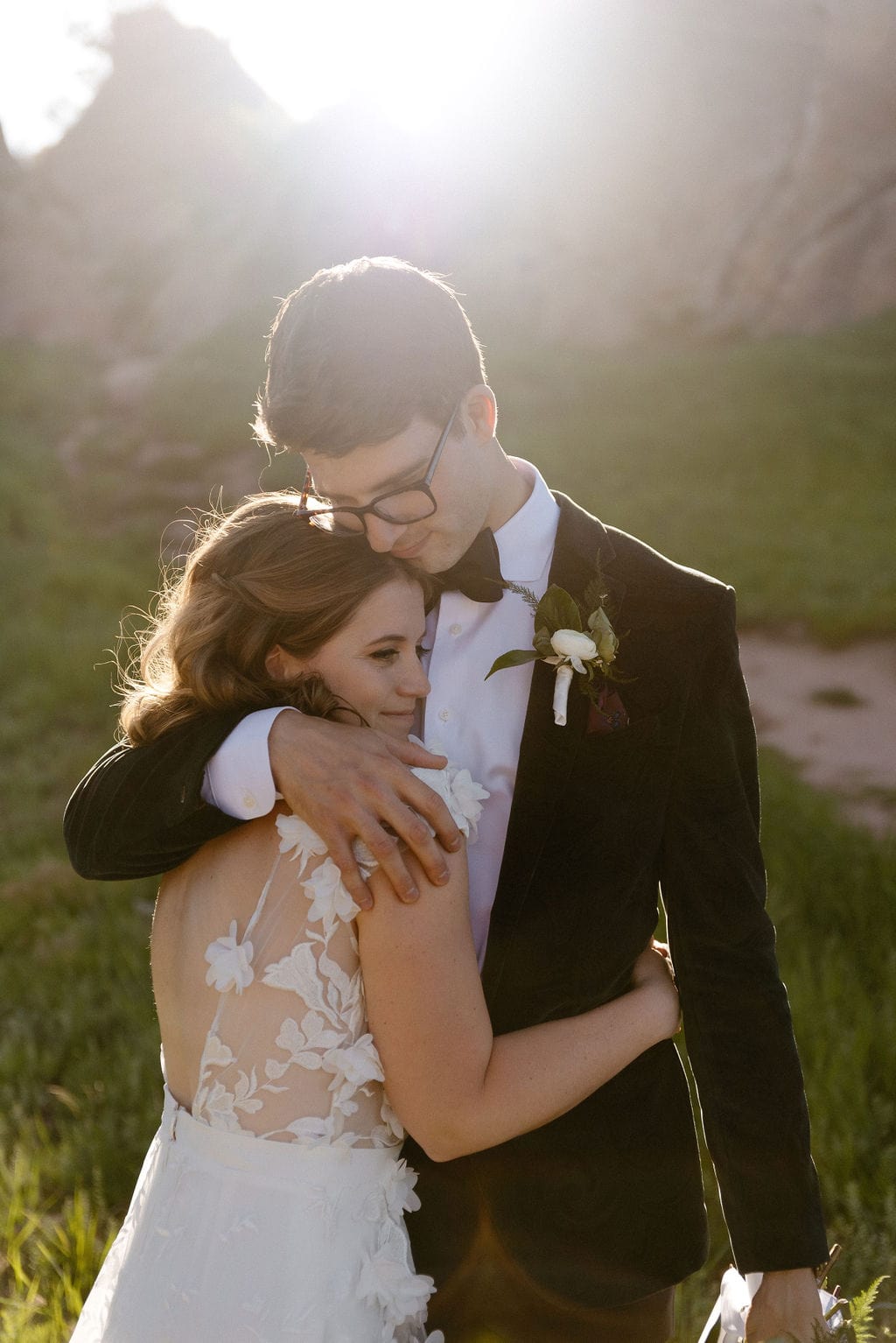 Sunset Wedding Portraits in Settlers Park at Boulder Colorado Elopement