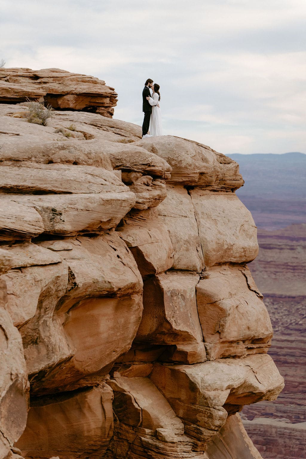 elope on the edge of a cliff