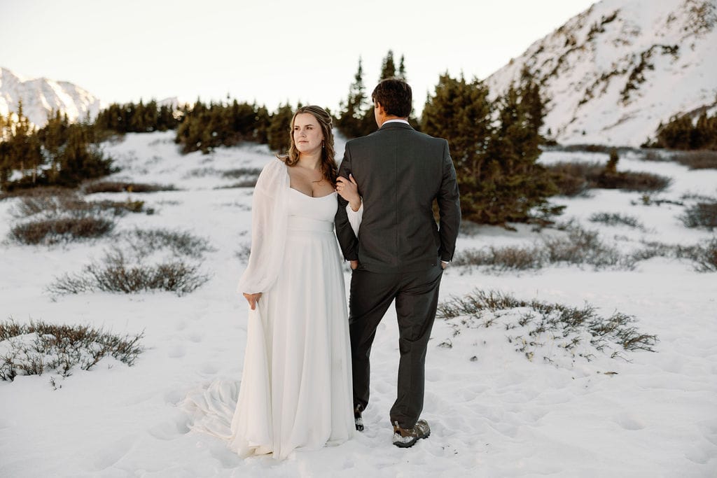 Snowy Loveland pass wedding portraits in the mountains of Colorado