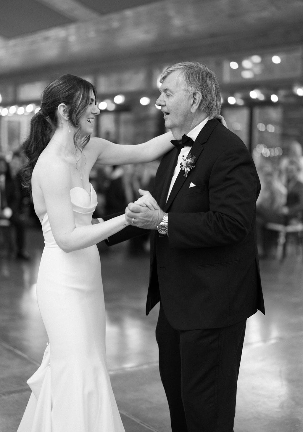 Father and daughter dance and laugh at her wedding in Buena vista colorado
