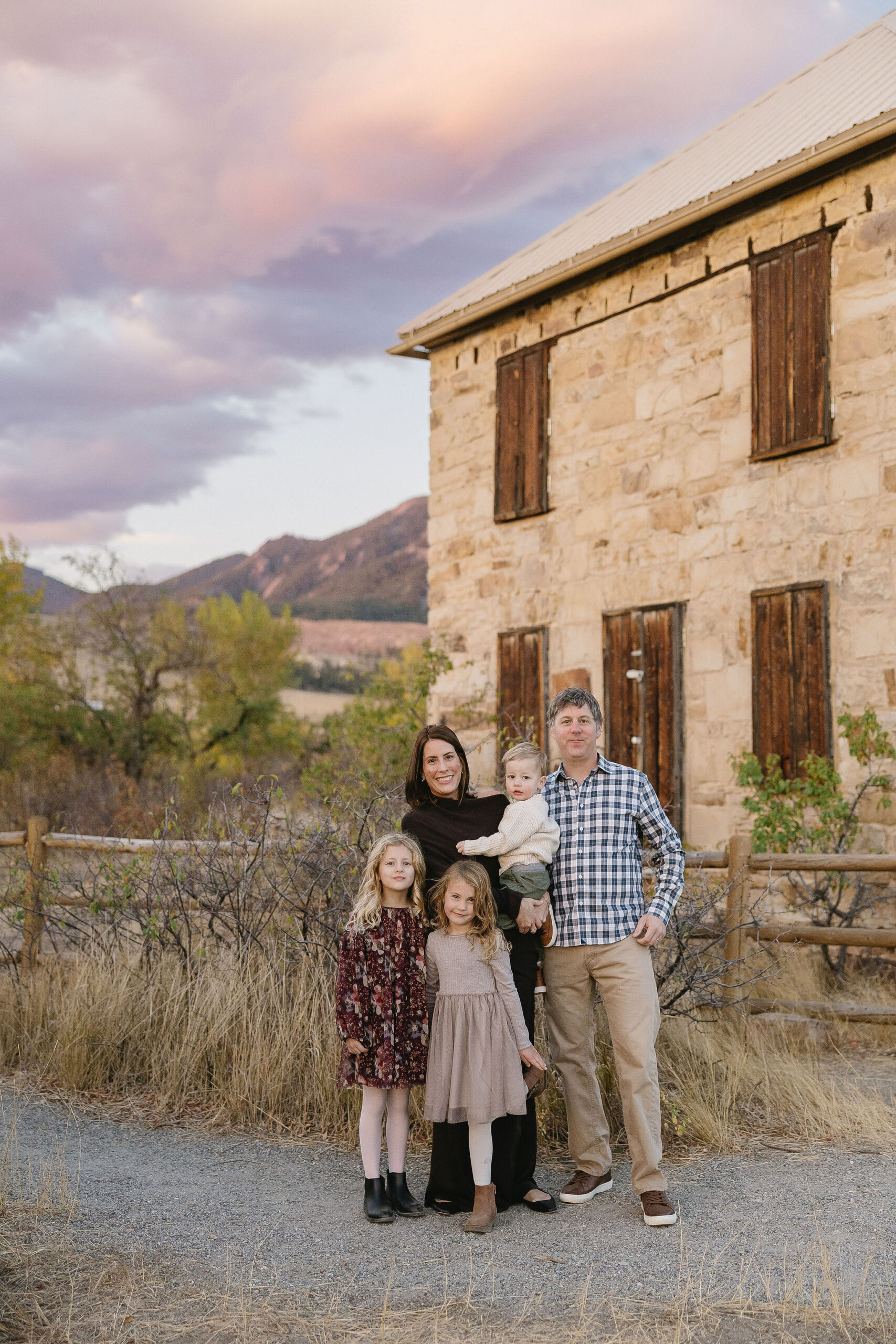 Gorgeous sunrise during a family photoshoot in boulder at south mesa trailhead.